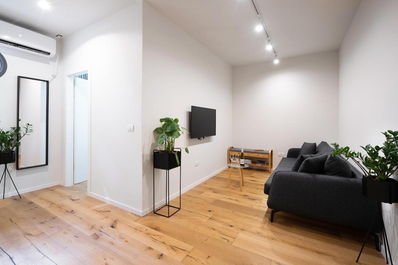 The Square - By Beach Apartments Tlv Tel Awiw Zewnętrze zdjęcie
